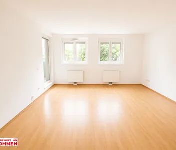 Ruhige 2-Zimmerwohnung mit Balkon in den Innenhof - Foto 2