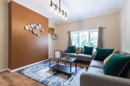 Room in a Shared House, Church Wood Avenue, LS16 - Photo 4