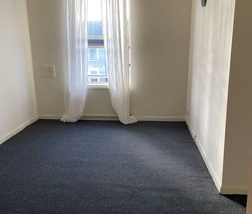 Studio Flat, London Road, CR0 - Photo 2