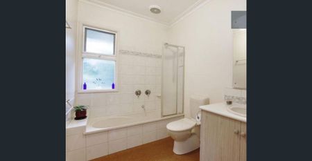 34a St Albans Street, Mount Waverley, Vic 3149 - Photo 5