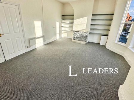 2 bedroom flat to rent - Photo 4