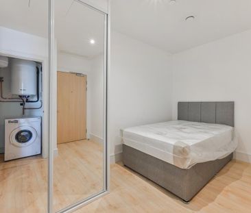 Studio to rent - Photo 5