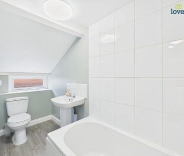 2 bedroom Terraced House To Let - Photo 6