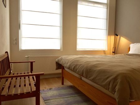 Gelijkvloers appartement met stadstuintje in Harmoniewijk - Photo 2
