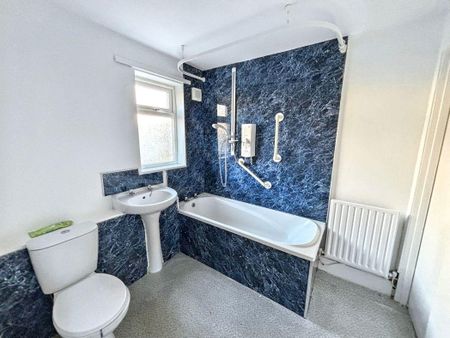 2 bed terraced house to rent in NE63 - Photo 5