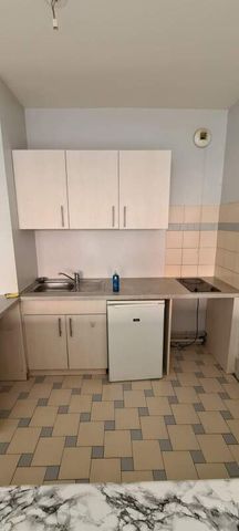 Location Appartement 2 pièces 52m² NANCY 54000 - Photo 5