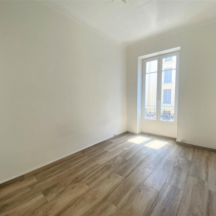 Location Appartement 3 pièces 49m² NICE 06300 - Photo 1