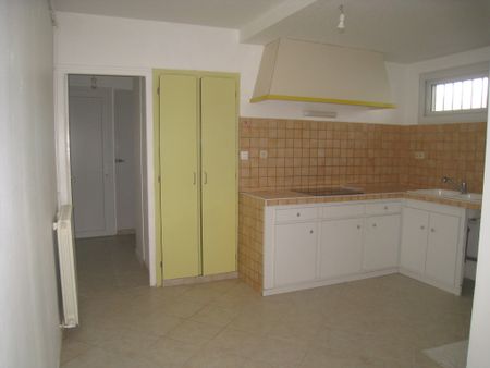 Location Maison 6 pièces 140m² NERAC 47600 - Photo 5