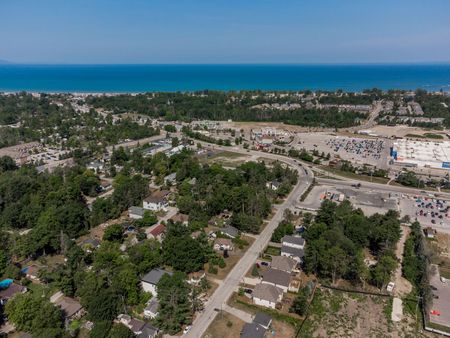 For Lease - 58 Ansley Road Unit# 1, Wasaga Beach, Ontario - Photo 3