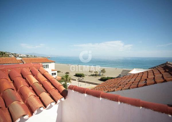 Chalet Adosado en alquiler en Casares – Málaga | Gilmar Consulting