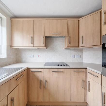 1 bedroom retirement property to rent - Photo 1