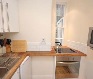 Studio to rent - Photo 6