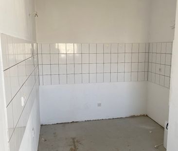 3-Zimmer-Wohnung mit separaten WC sucht Nachmieter // 4.OG links - Photo 2