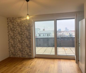 Alxingergasse - 2 Zimmer DG mit 14,33m2 großer Terrasse - Photo 2