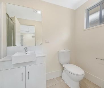 Modern Duplex in South Ripley - Photo 4