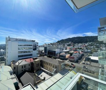 Superb central Wellington two bedroom apartment - Photo 6