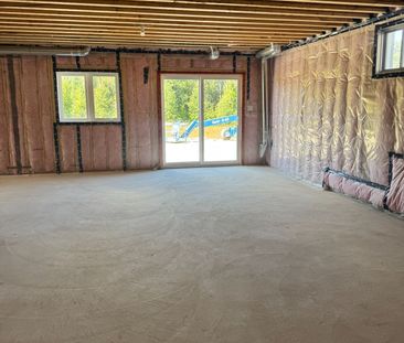 For Lease - 41 Winery Way Unit# Lot 31, Barrie, Ontario - Photo 4