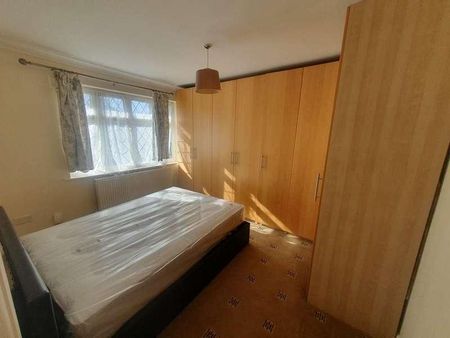 Park Road, Hounslow, TW3 - Photo 5