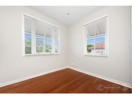 10 Laurier Street, QLD, 4103, Annerley - Photo 3