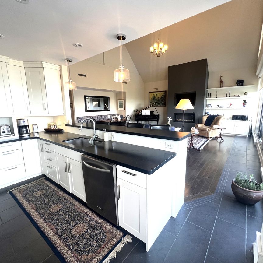 For Lease - 24 Ramblings Way Unit# PH 1003, Collingwood, Ontario - Photo 1