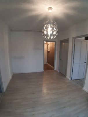 Appartement 5 pièces à Errouville - Photo 1