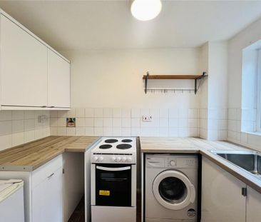 1 bedroom house to rent - Photo 2