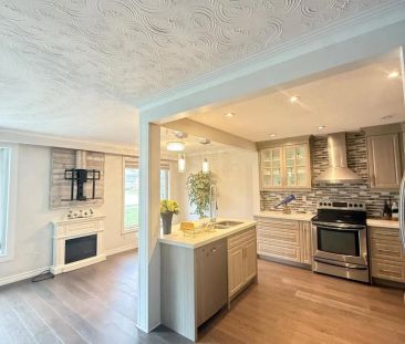 38 AURORA HEIGHTS DRIVE - Photo 4