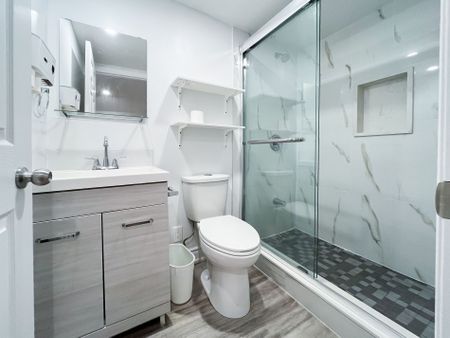 For Lease - 22 Vandervoort Drive Unit# 2 Bedroom Basement, Richmond Hill, Ontario - Photo 3