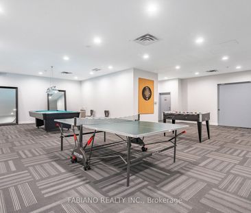 Merchandise Lofts , #722 - Photo 3