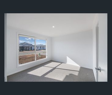 Sit Back, Relax and Enjoy - Photo 5