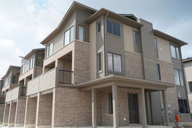 Opus Apartments 2 - Photo 1