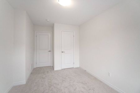 For Lease - 515 Garner Road Unit# 2, Hamilton, Ontario - Photo 5