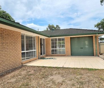 63 Schanck Drive, Metford, NSW 2323 - Photo 2