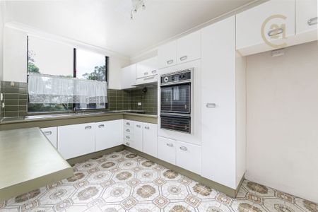 Neat and Spacious 2-Bedroom Apartment for Rent! - Photo 5