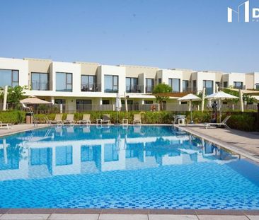 Chiller Free I Unfurnished I Vacant i +Maids Room - Photo 2