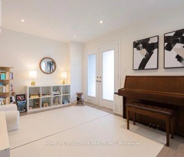 206 MONEYPENNY PLACE - Photo 4