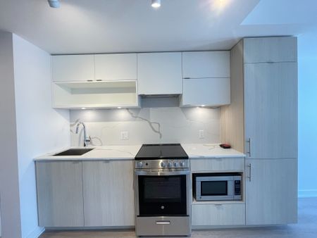 For Lease - 100 Queen Street Unit# 803, Toronto, Ontario - Photo 3
