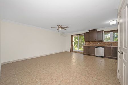 For Lease - 1212 Fennell Avenue Unit# 303, Hamilton, Ontario - Photo 4