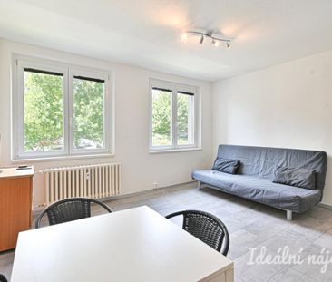 Pronájem bytu 1+kk 32 m2 - Fotografie 4