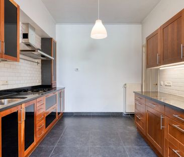 Goed gelegen woning met 3 slaapkamers en 2 badkamers in een rustige... - Foto 3