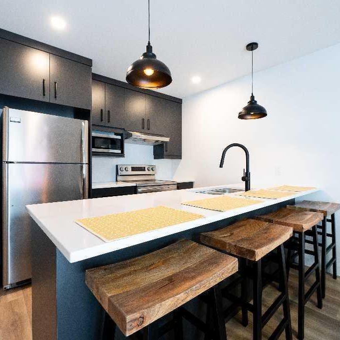 Appartement 4 1/2, 50 ans et plus au pied du Mont Gleason, Warwick - Photo 1