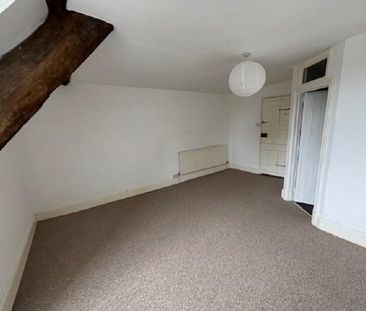 2 bedroom semi-detached house to rent - Photo 4