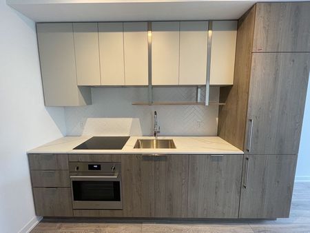 For Lease - 15 Holmes Avenue Unit# 701, Toronto, Ontario - Photo 5