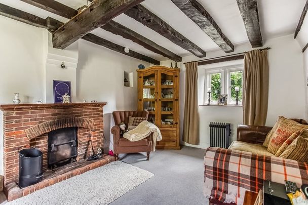 3 bedroom cottage to rent - Photo 1