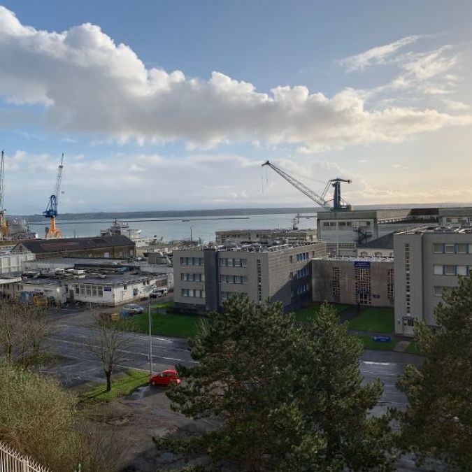 A louer Brest Rive Droite route de la corniche T1 vue mer - Photo 1