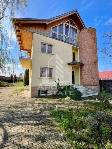 Casa individuala cu piscina, 6 camere, 3 bai, in Sag - Photo 4