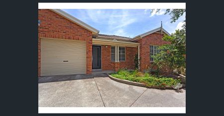 AIR-CONDITONED PRIVATE MODERN DUPLEX IN SOUGHT AFTER AREA - Photo 4