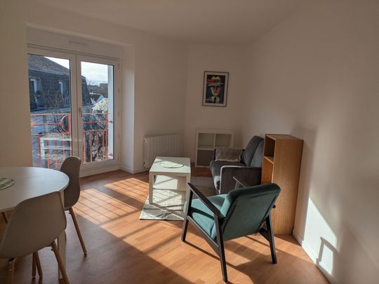 Location Appartement 2 pièces 42m² ORLEANS 45100 - Photo 1