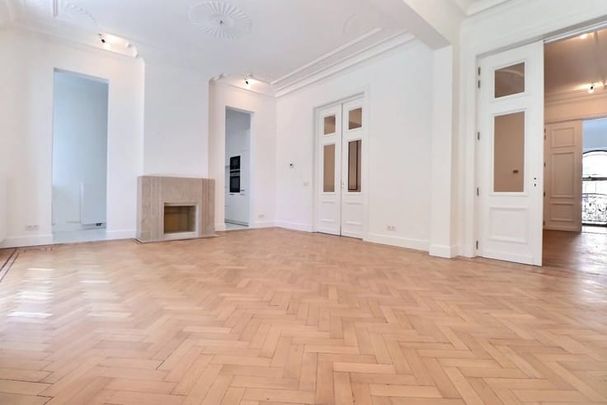 Appartement te huur - Photo 1