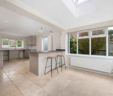 3 bedroom semi-detached house to rent - Photo 6